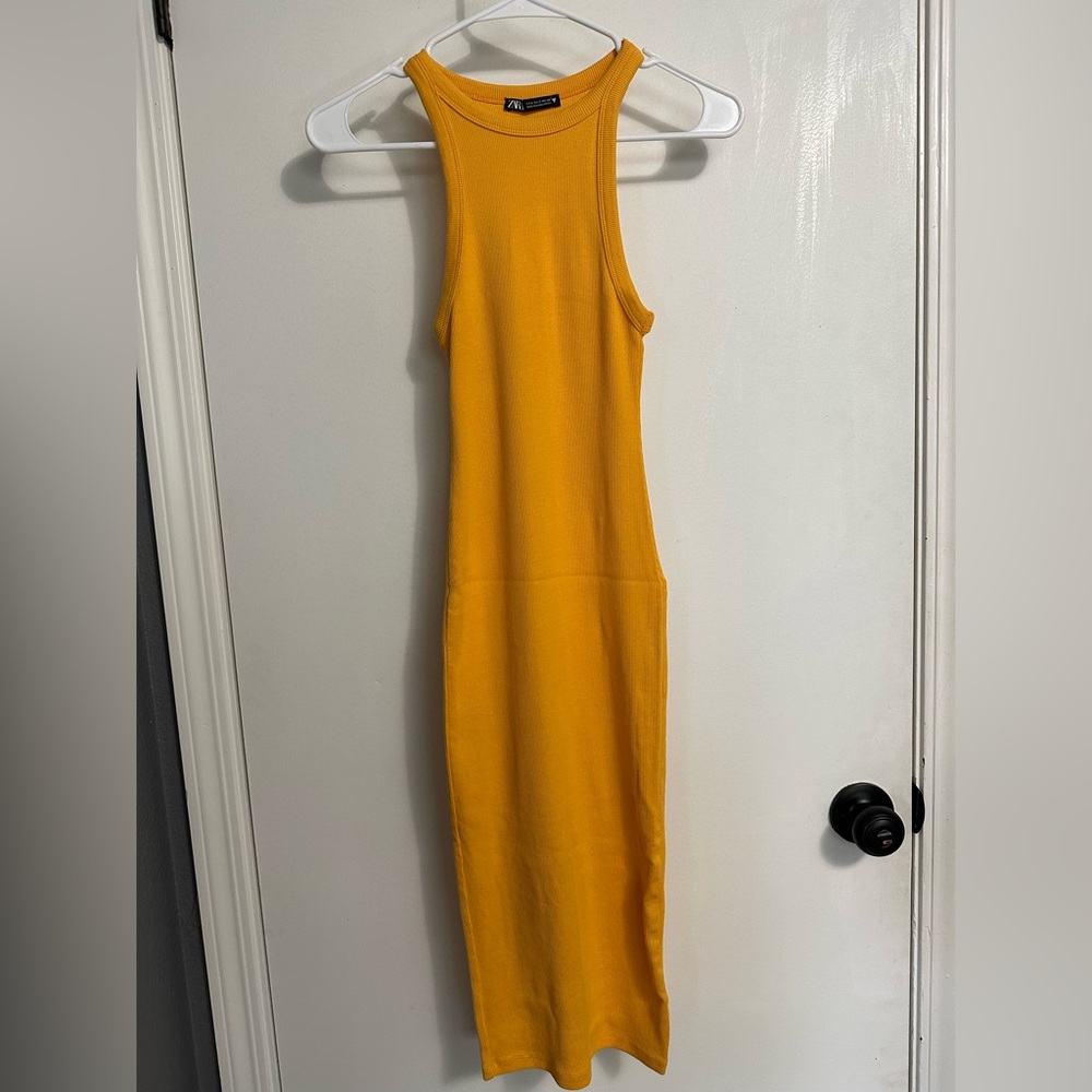 Zara dress - Picture 1 of 2